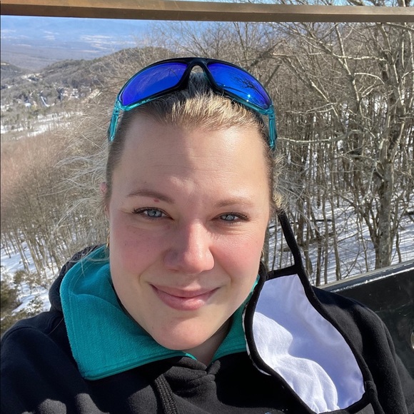 Meet your Posher, Heather - Picture 7 of 7